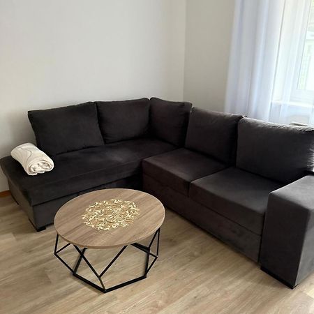 Family Apartment Перемишль Екстер'єр фото