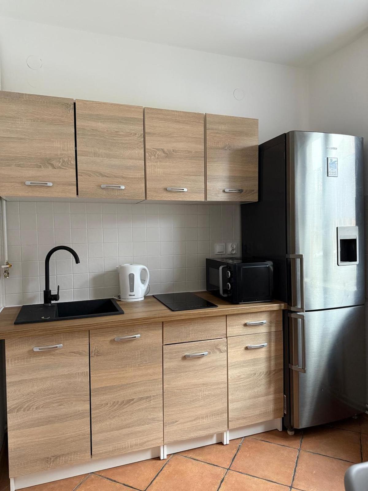 Family Apartment Перемишль Екстер'єр фото