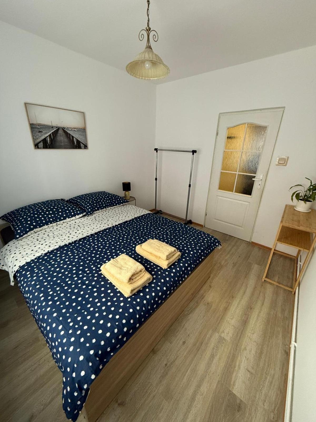 Family Apartment Перемишль Екстер'єр фото