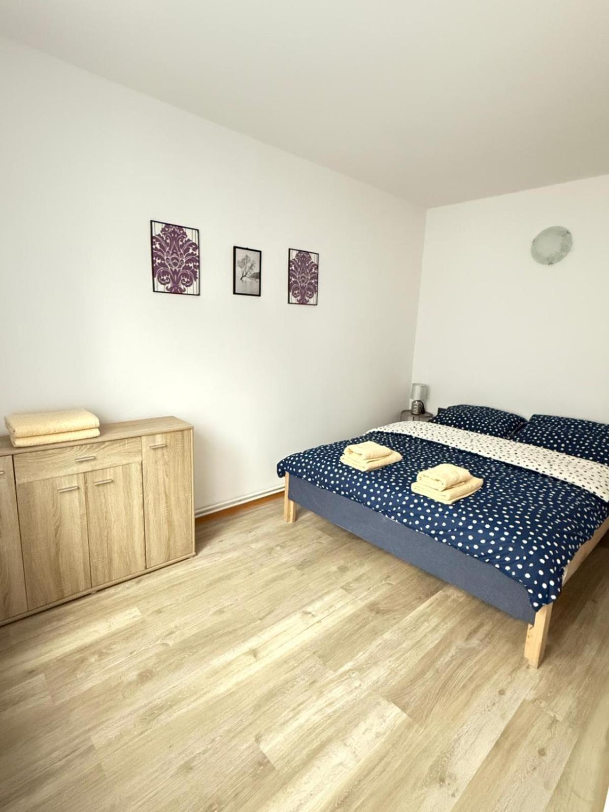Family Apartment Перемишль Екстер'єр фото