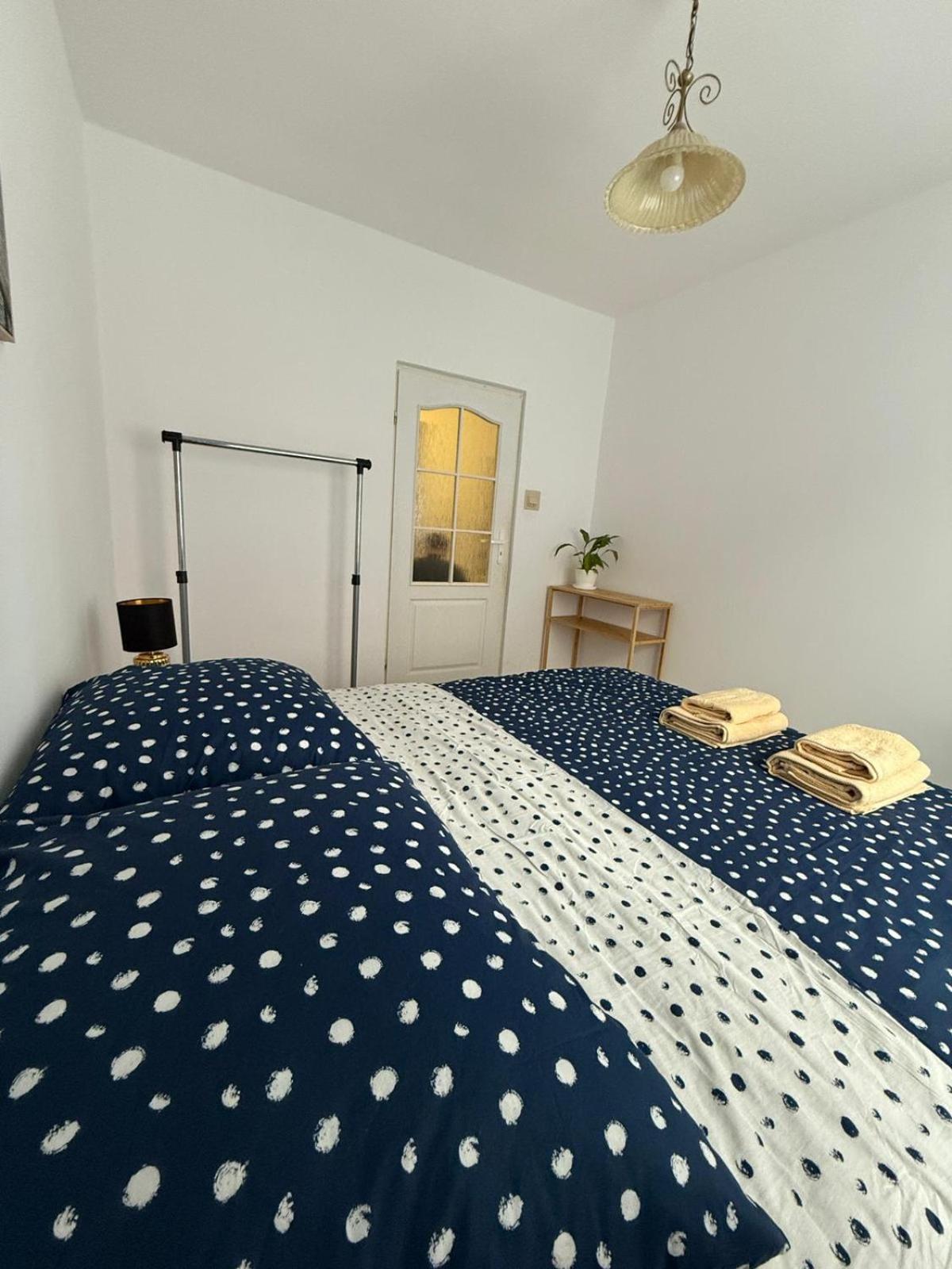 Family Apartment Перемишль Екстер'єр фото